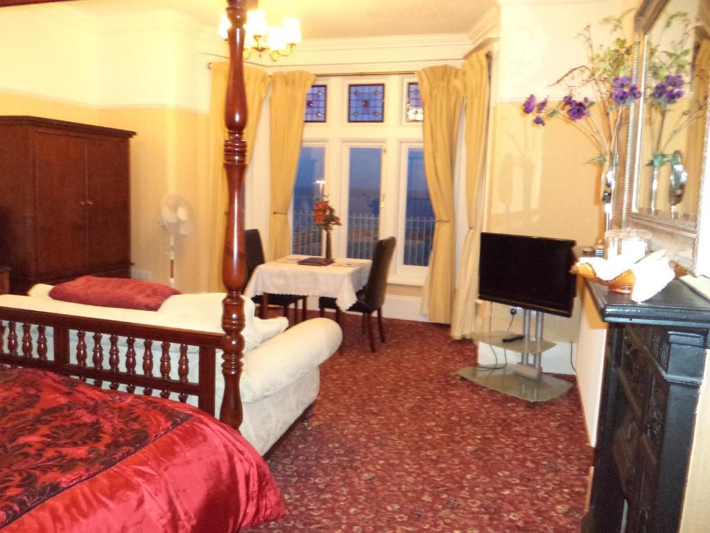 Britten House Lowestoft Quarto foto